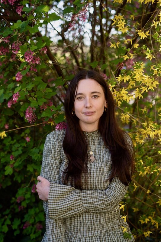 sophie dickinson headshot